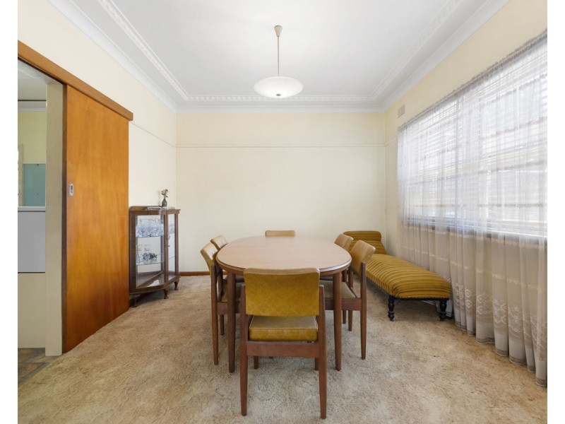 31 Calliope Street, Guildford NSW 2161