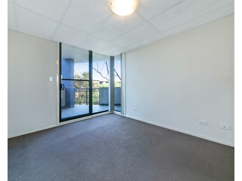 18/163-171 Hawkesbury Rd, Westmead NSW 2145