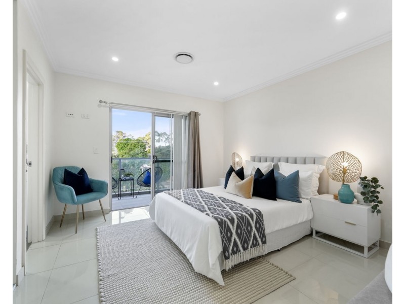 5 Adrian Place, Greystanes NSW 2145