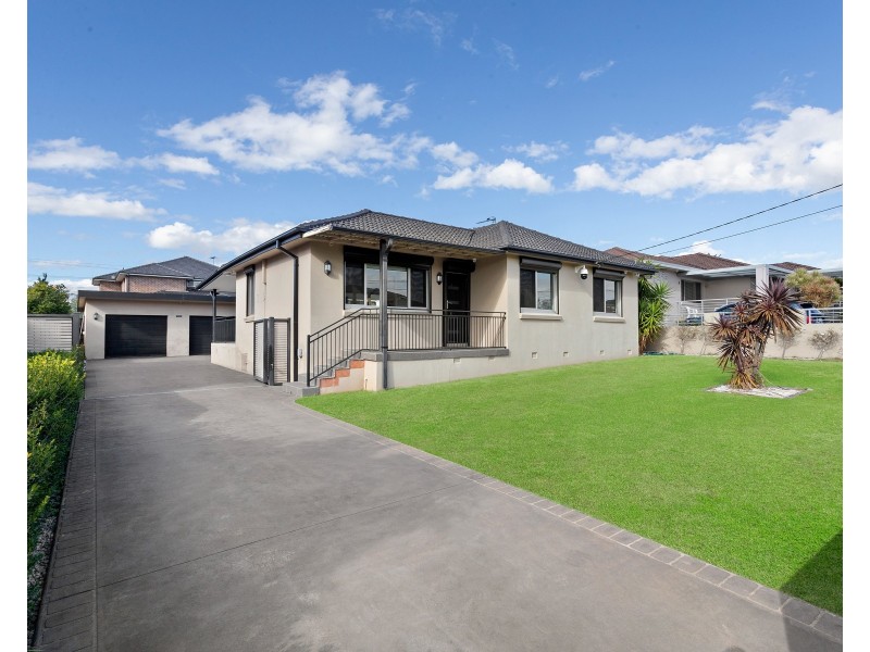 32 Gerald St, Greystanes NSW 2145