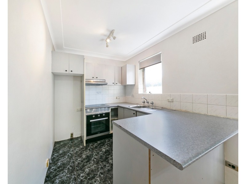 6/137 Military Rd, Guildford NSW 2161