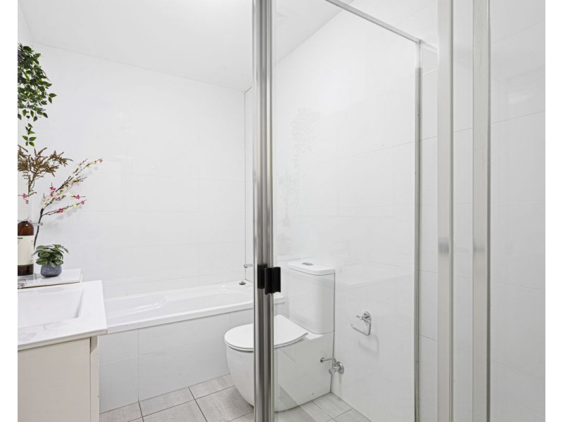 2/79 Merrylands Road, Merrylands NSW 2160