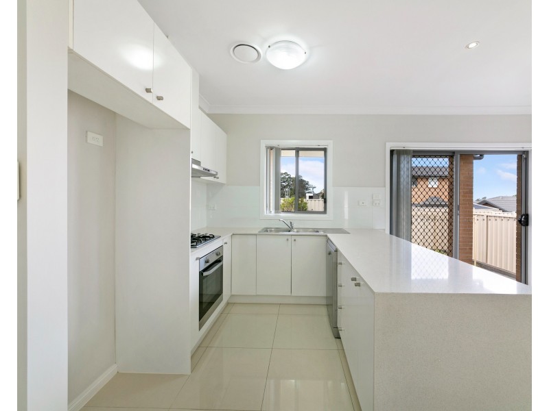 8/73 Woodpark Rd, Woodpark NSW 2164