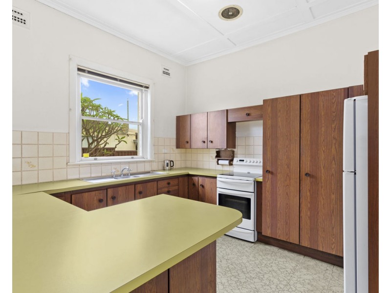 116 Woodville Road, Granville NSW 2142