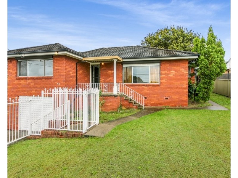 51 Daisy St, Greystanes NSW 2145