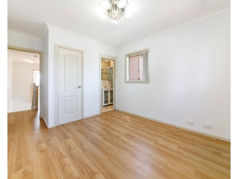 122A Burnett St, Merrylands NSW 2160