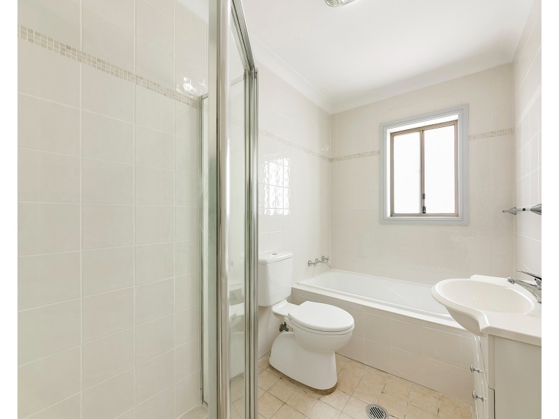 122A Burnett St, Merrylands NSW 2160