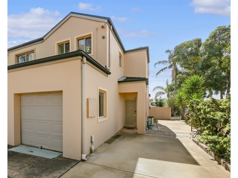 122A Burnett St, Merrylands NSW 2160
