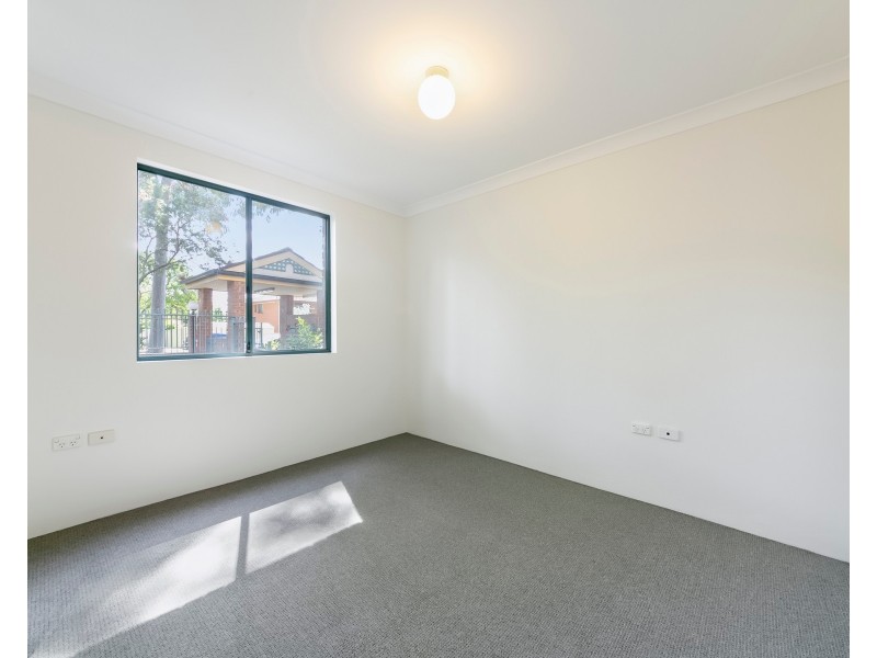 3/6 Paton St, Merrylands NSW 2160