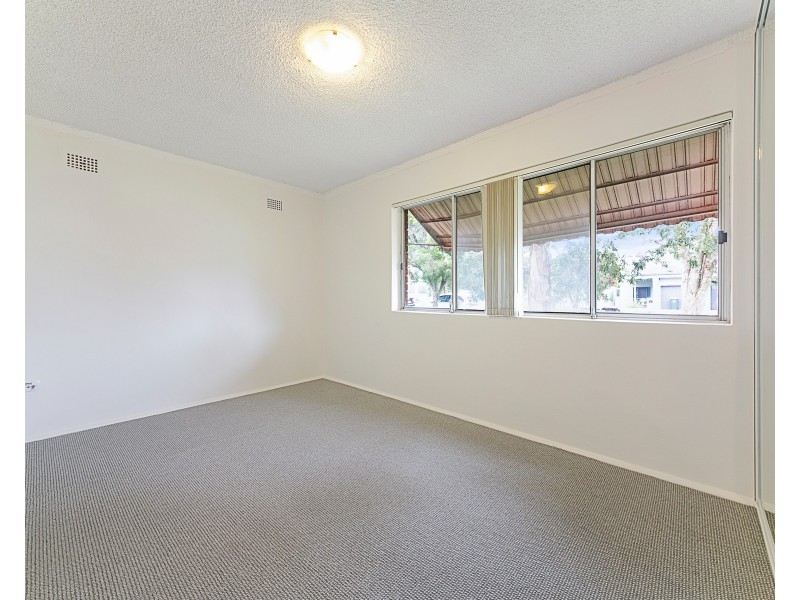 01/22 Walker St, Merrylands NSW 2160