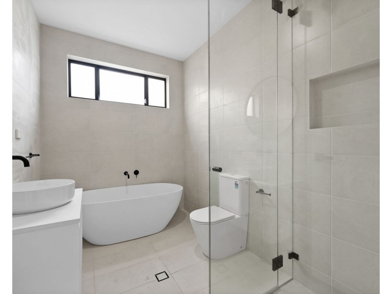 32b Greystanes Road, Greystanes NSW 2145