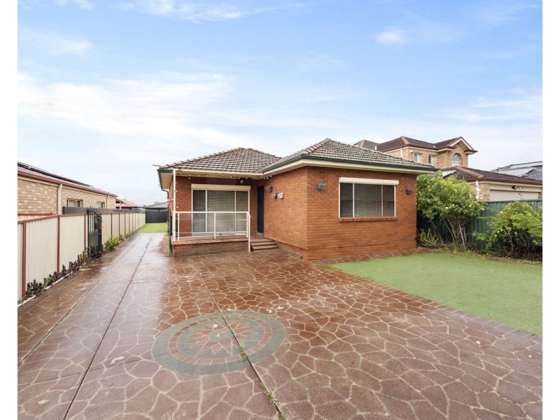 106a Neville Street, Smithfield NSW 2164