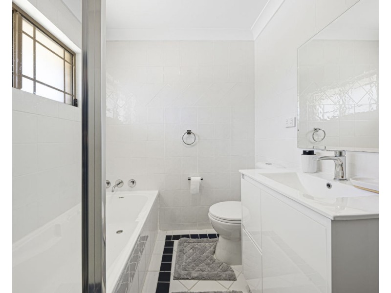 6/21-23 Yeend Street, Merrylands NSW 2160