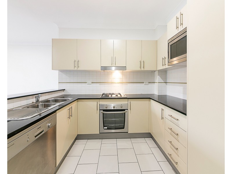 15/8 Refractory Ct, Holroyd NSW 2142