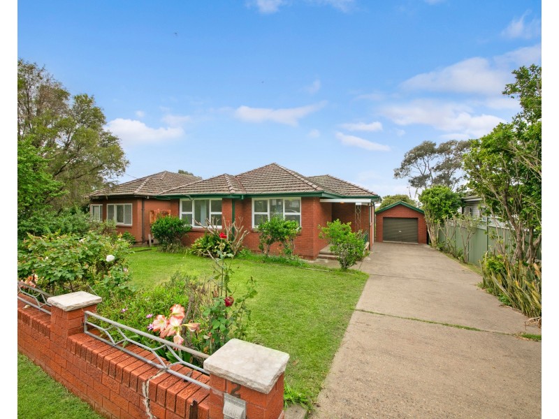 2 Cusack St, Merrylands West NSW 2160