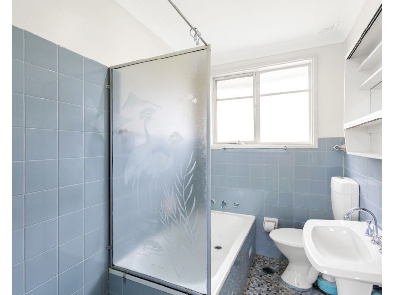 13 Cyril Street, Greystanes NSW 2145