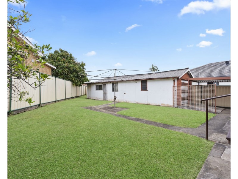 13 Cyril Street, Greystanes NSW 2145