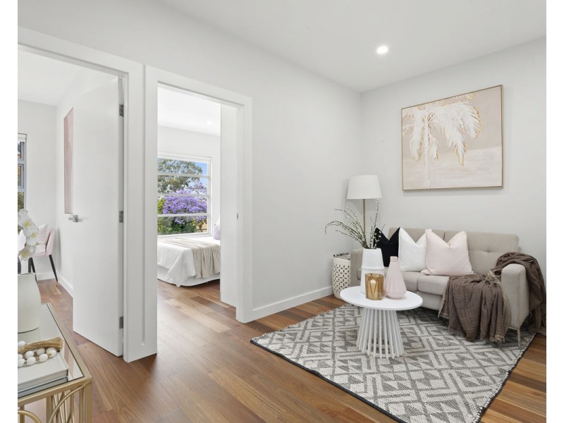 2/170 Dunmore Street, Wentworthville NSW 2145
