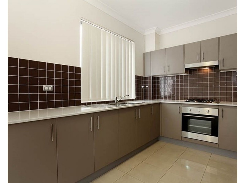 17/10-12 Wingello Street, Guildford NSW 2161