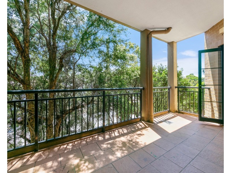 10/11-15 Refractory Ct, Holroyd NSW 2142