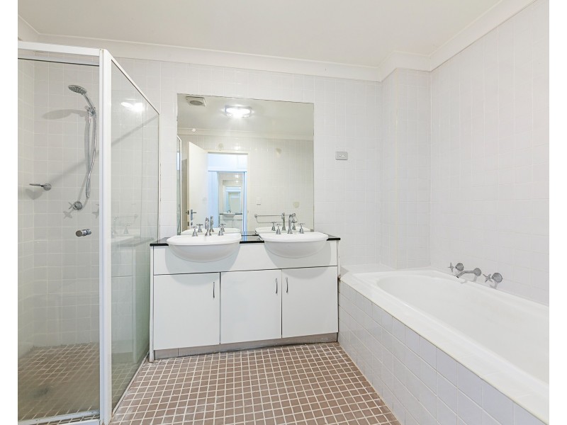 10/11-15 Refractory Ct, Holroyd NSW 2142