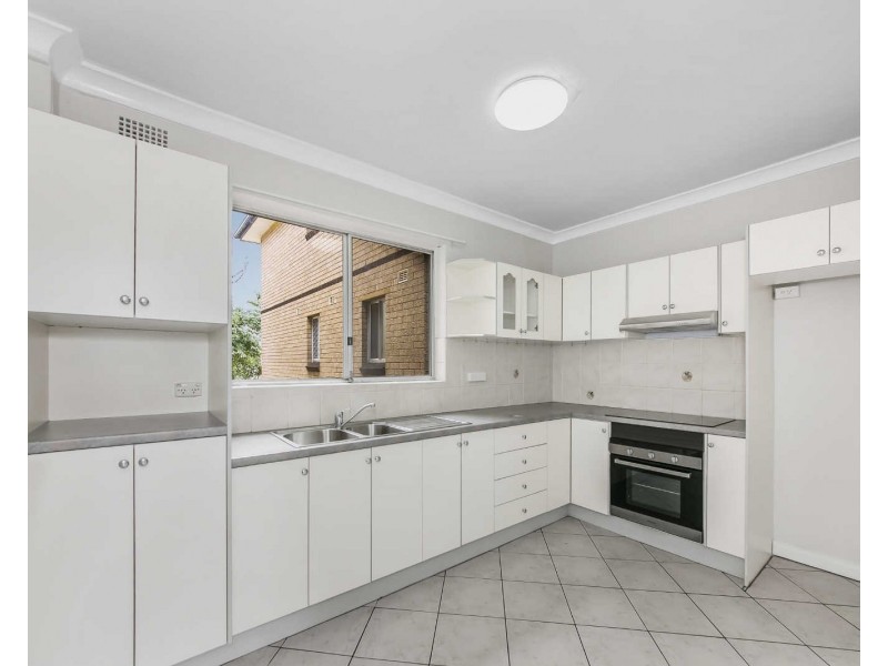 2/40 Birmingham St, Merrylands NSW 2160