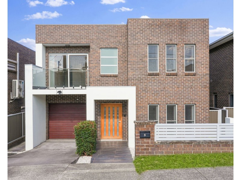 5 Walnut Street, Greystanes NSW 2145