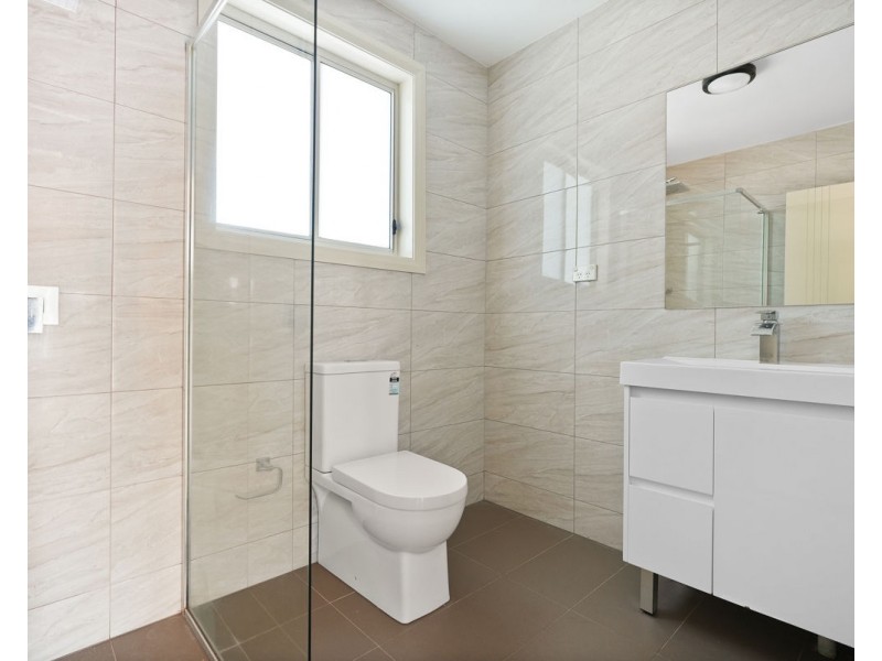 5 Walnut Street, Greystanes NSW 2145