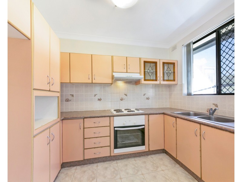 15/62 Neil St, Merrylands NSW 2160