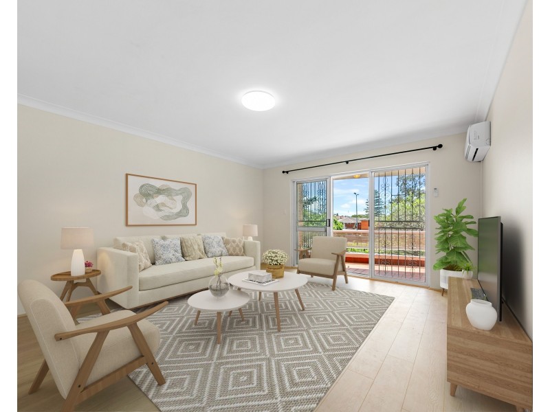 2/44-46 Memorial Av, Merrylands NSW 2160