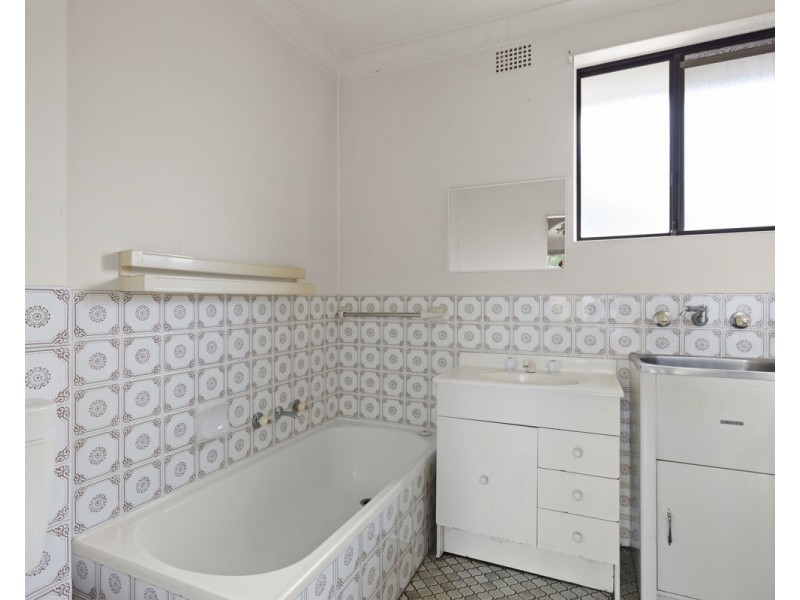 3/62-66 Neil Street, Merrylands NSW 2160