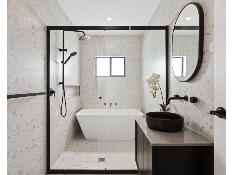 258 Hamilton Road, Fairfield Heights NSW 2165