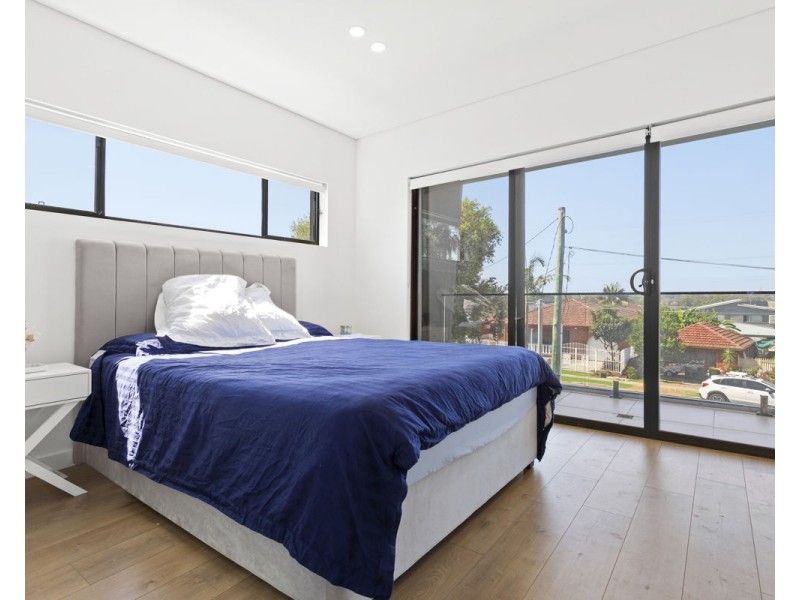 258 Hamilton Road, Fairfield Heights NSW 2165