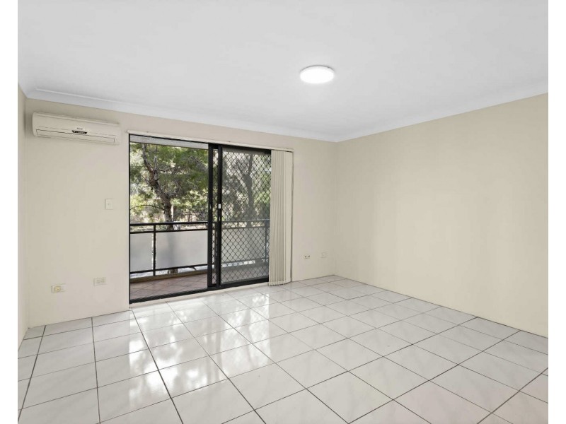 2/43-47 Newman St, Merrylands NSW 2160