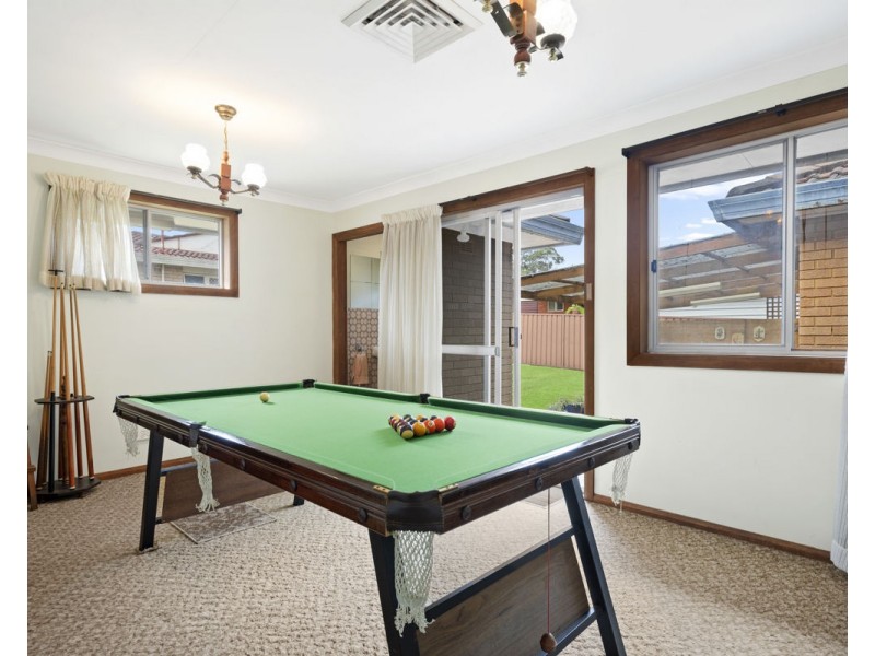 87 Bolaro Avenue, Greystanes NSW 2145