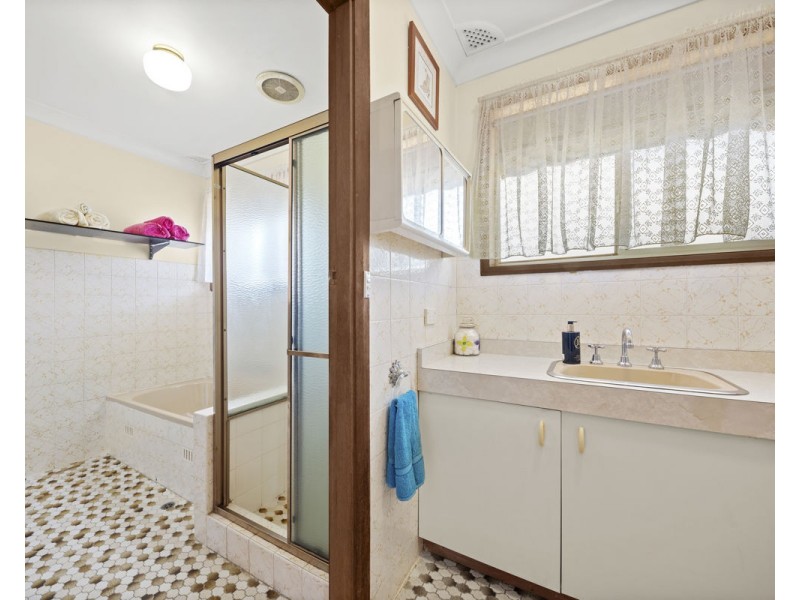 87 Bolaro Avenue, Greystanes NSW 2145