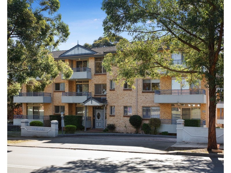 14/261 Dunmore St, Pendle Hill NSW 2145