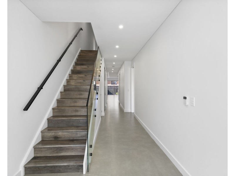 30a Arcadia Street, Merrylands NSW 2160