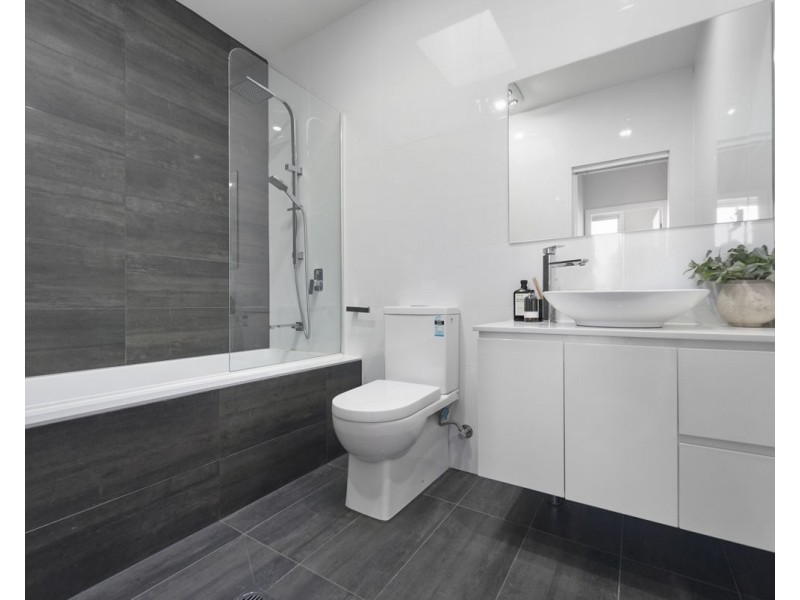 44a Bolaro Avenue, Greystanes NSW 2145