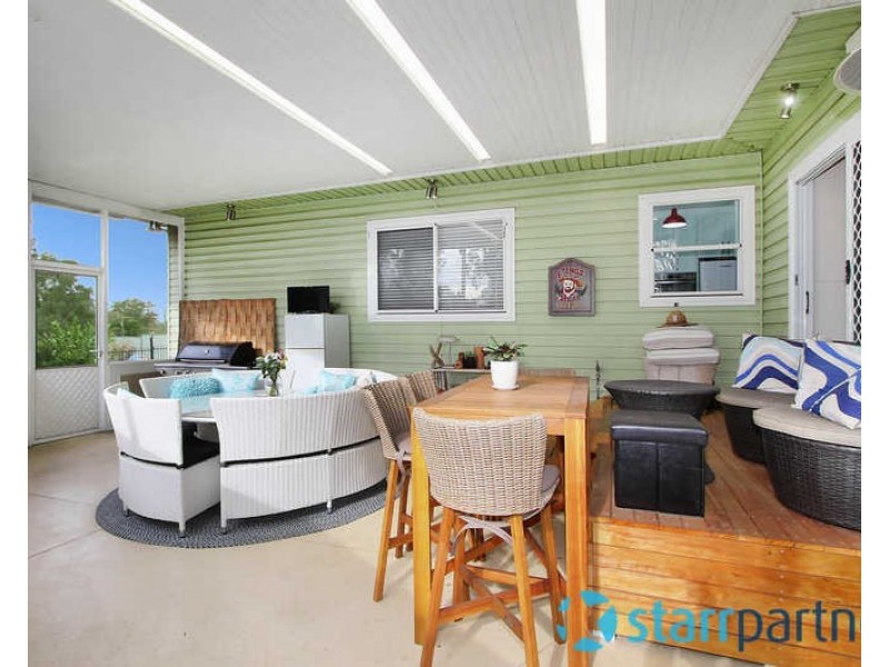 1 Lucas St, Guildford NSW 2161