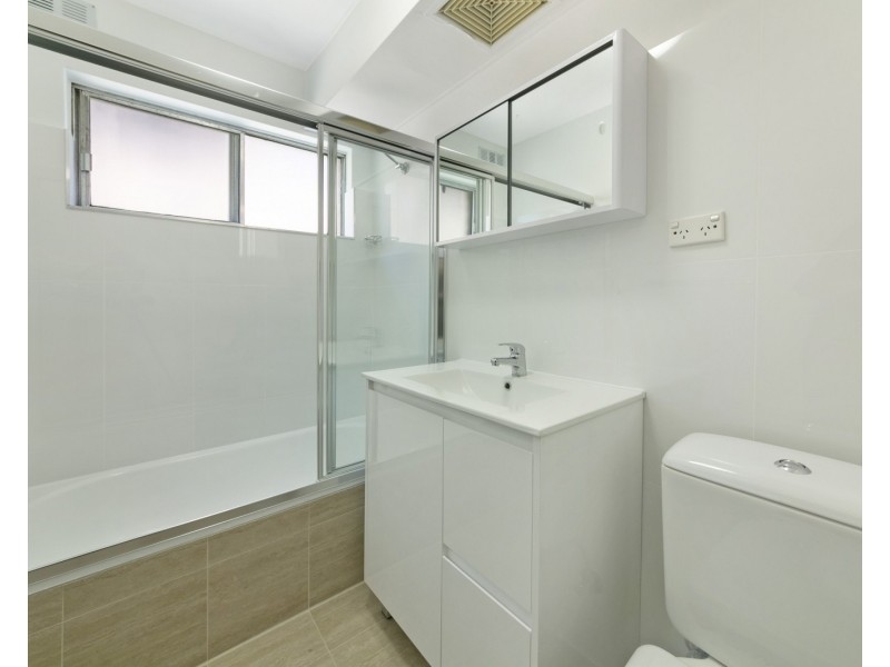 27/5-13 Todd St, Merrylands West NSW 2160