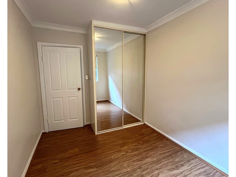 4/20 Military Rd, Merrylands NSW 2160