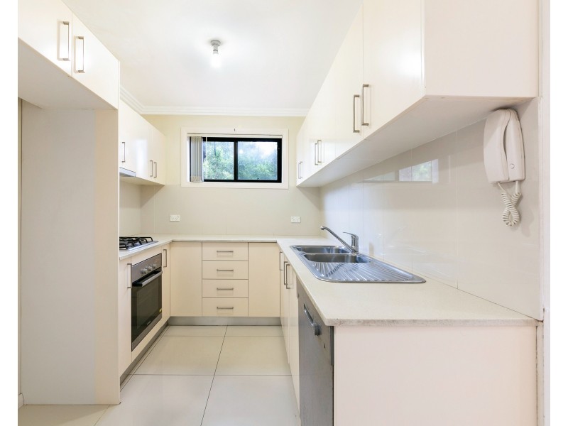 5/16 Highland Av, Toongabbie NSW 2146