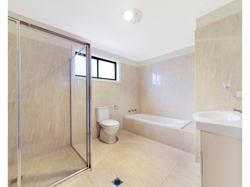 5/16 Highland Av, Toongabbie NSW 2146