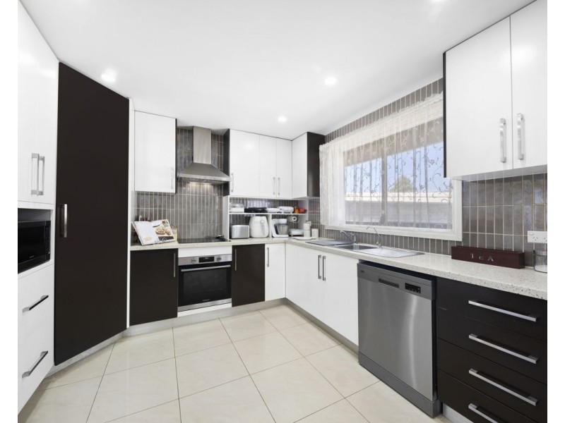 6 Royal Place, Greystanes NSW 2145