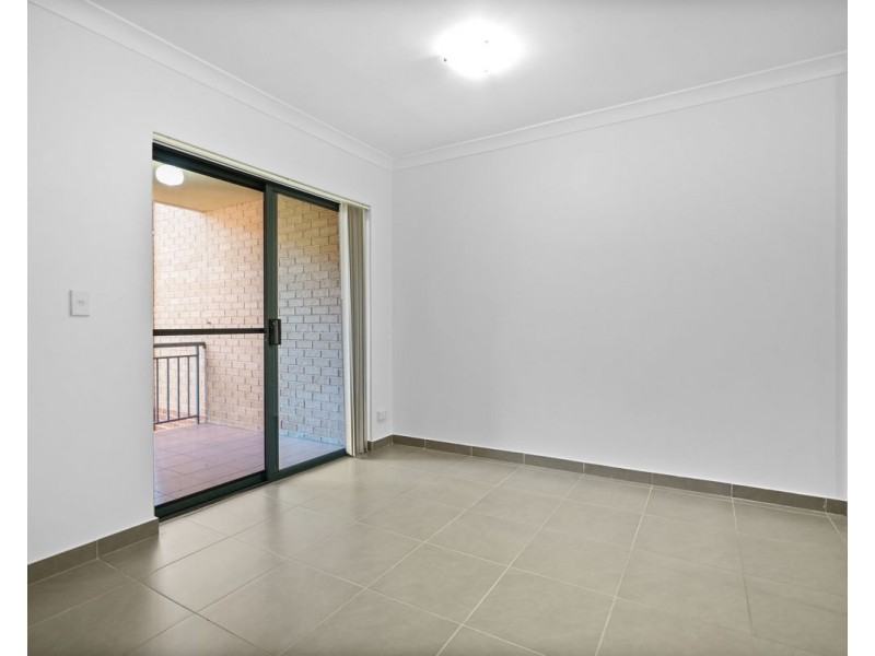 2/14-16 Paton Street, Merrylands NSW 2160