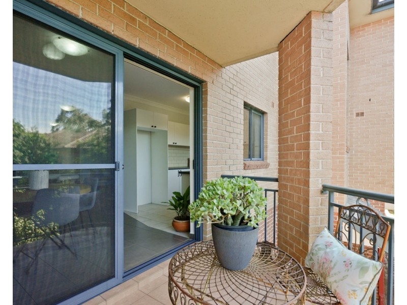 2/14-16 Paton Street, Merrylands NSW 2160