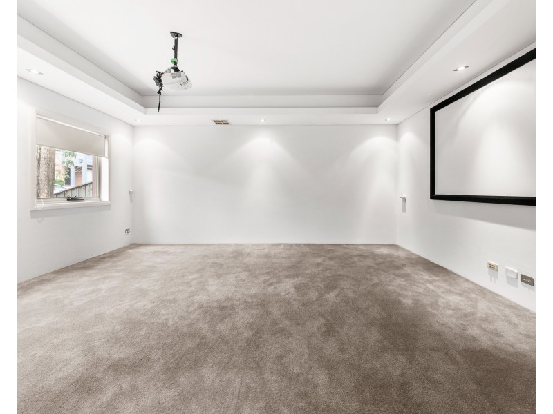 18 Bishop Av, Pemulwuy NSW 2145