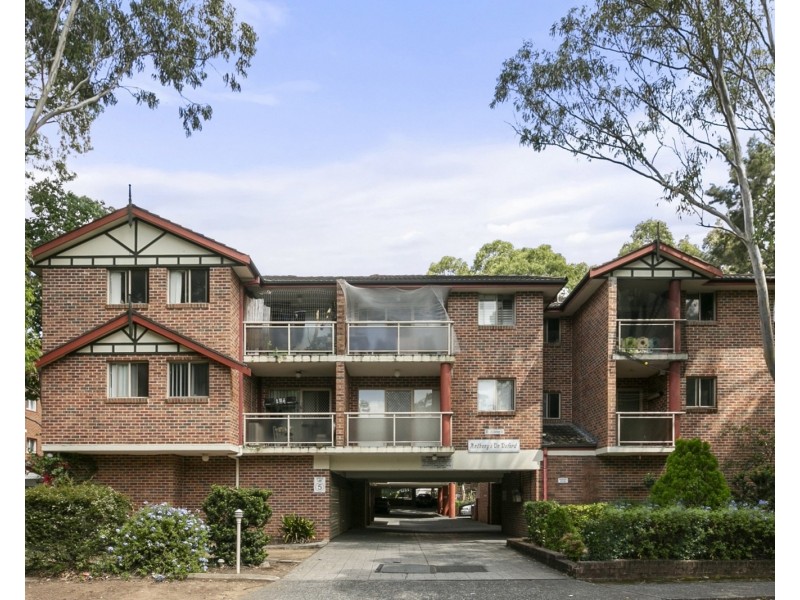 24/23 Oxford St, Merrylands NSW 2160