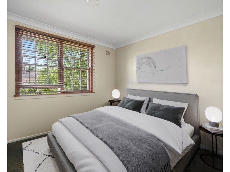 20 Tangaloa Crescent, Lethbridge Park NSW 2770